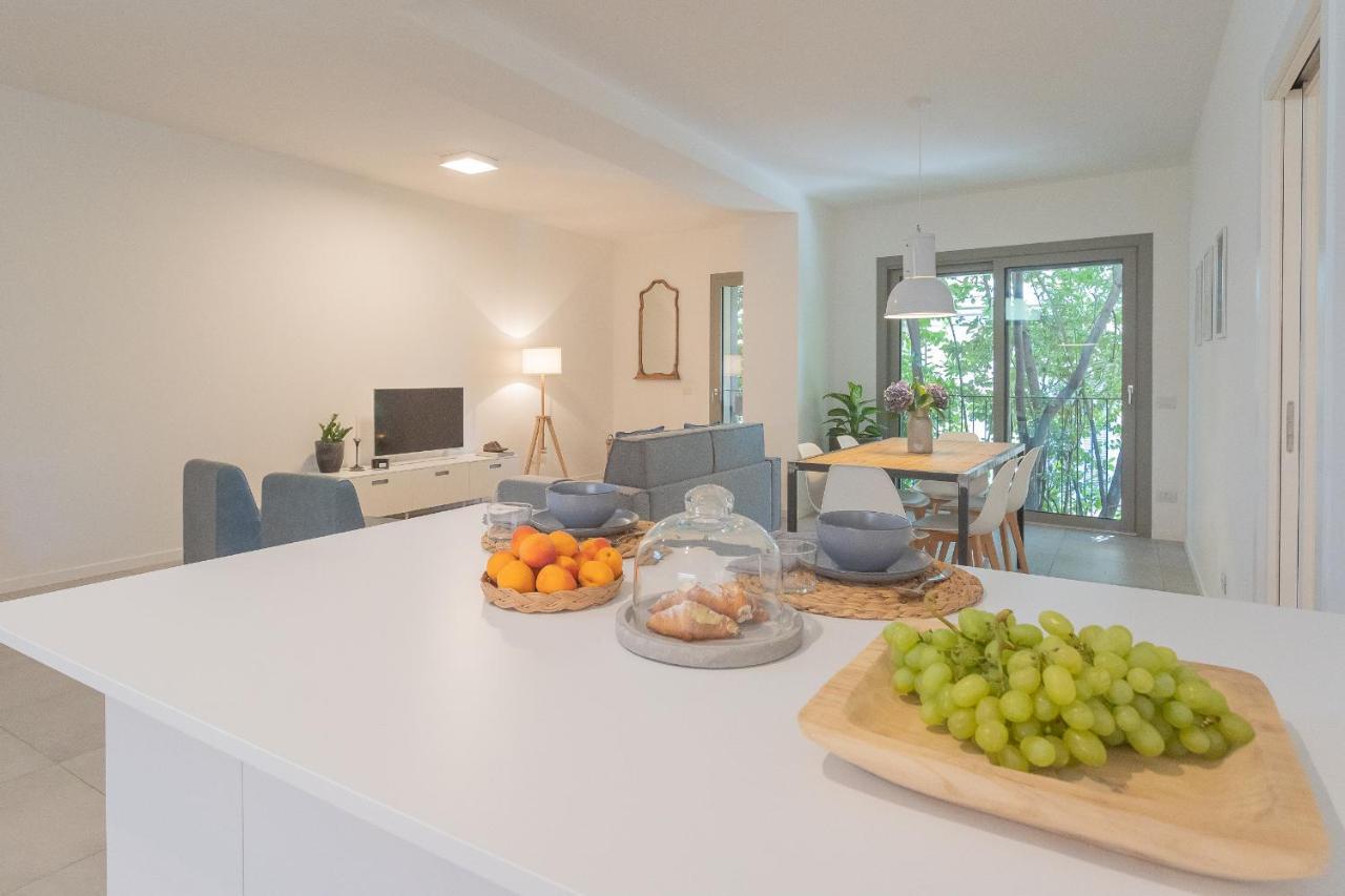 Ginepro & Salvia Apartments In Como By Rent All Como Eksteriør billede